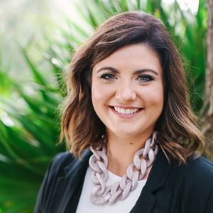 Meet your Posher, Tiffany